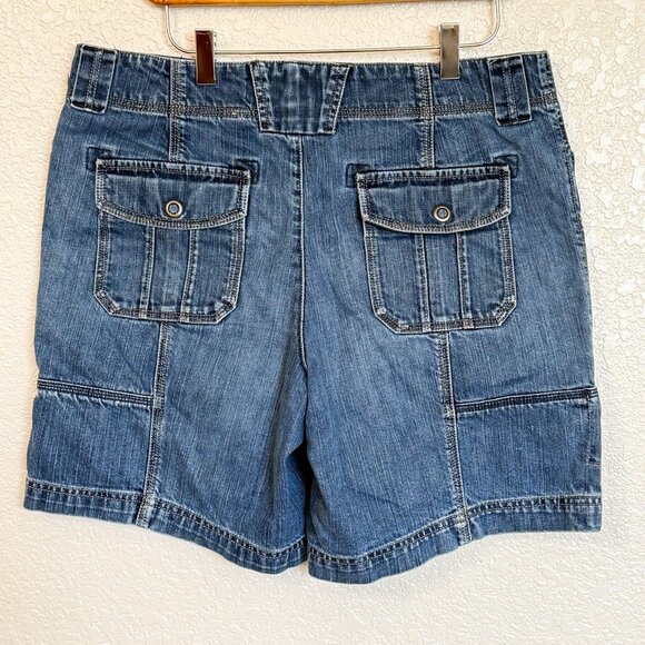 Eddie Bauer Mercer Fit Cargo Denim Shorts US 12 Relaxed Utility Outdoor Revival - Picture 3 of 10